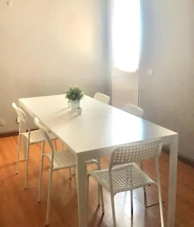 Beautiful Penthouse Two Bed Roof Apartament *