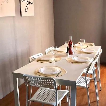 Beautiful Penthouse Two Bed Roof Apartament