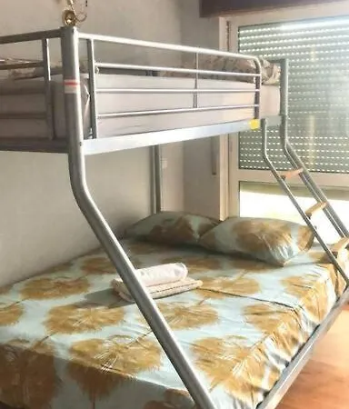 Beautiful Penthouse Two Bed Roof Apartament *