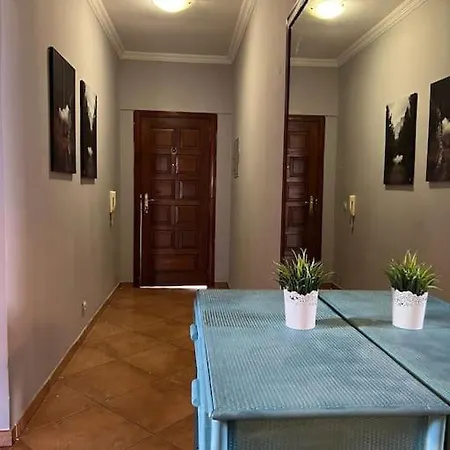 아파트 Beautiful Penthouse Two Bed Roof