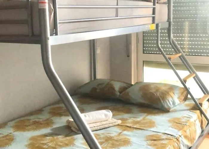 Beautiful Penthouse Two Bed Roof