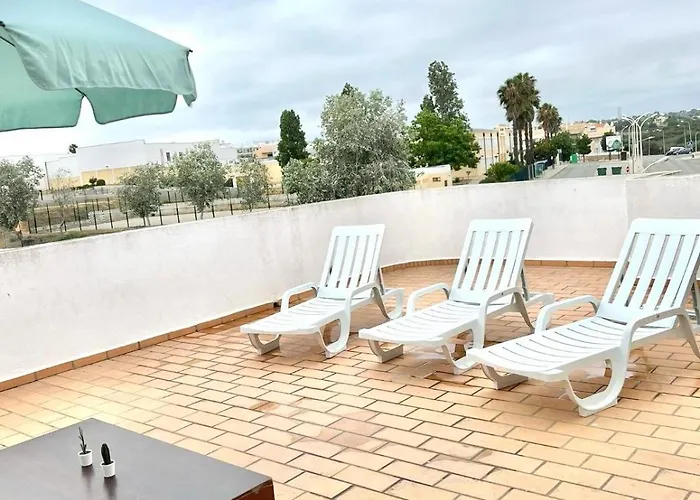 Beautiful Penthouse Two Bed Roof *